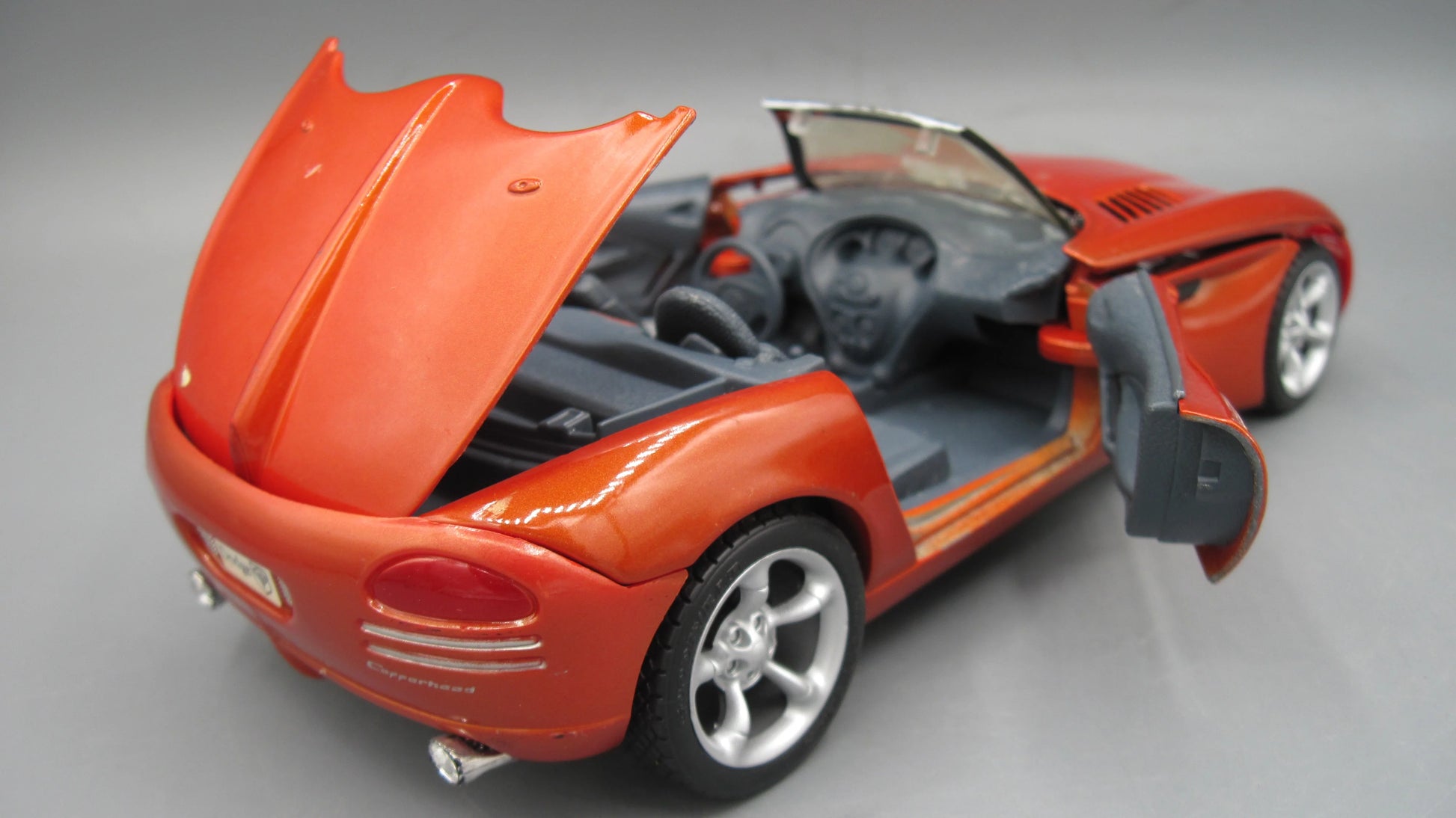 Maisto   Dodge Copperhead Concept  Orange