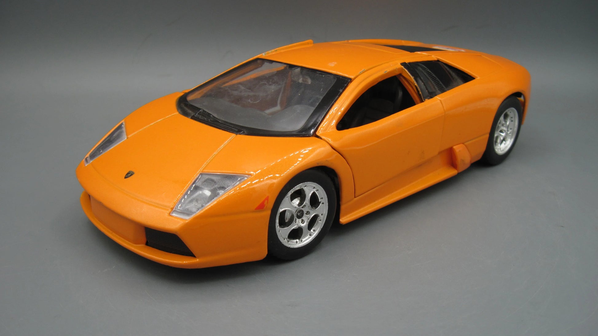 Maisto   Lamborghini Murcielago  Orange