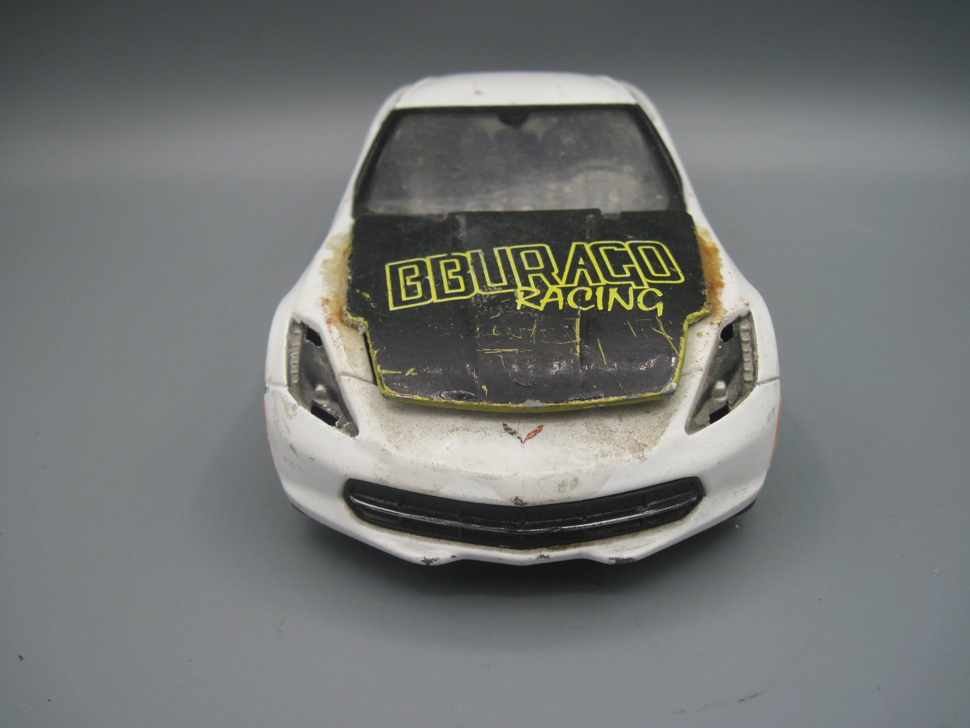 Maisto   Corvette Sting Ray 2014 White