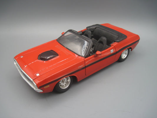Maisto   Dodge Challenger R/T 1970 Red