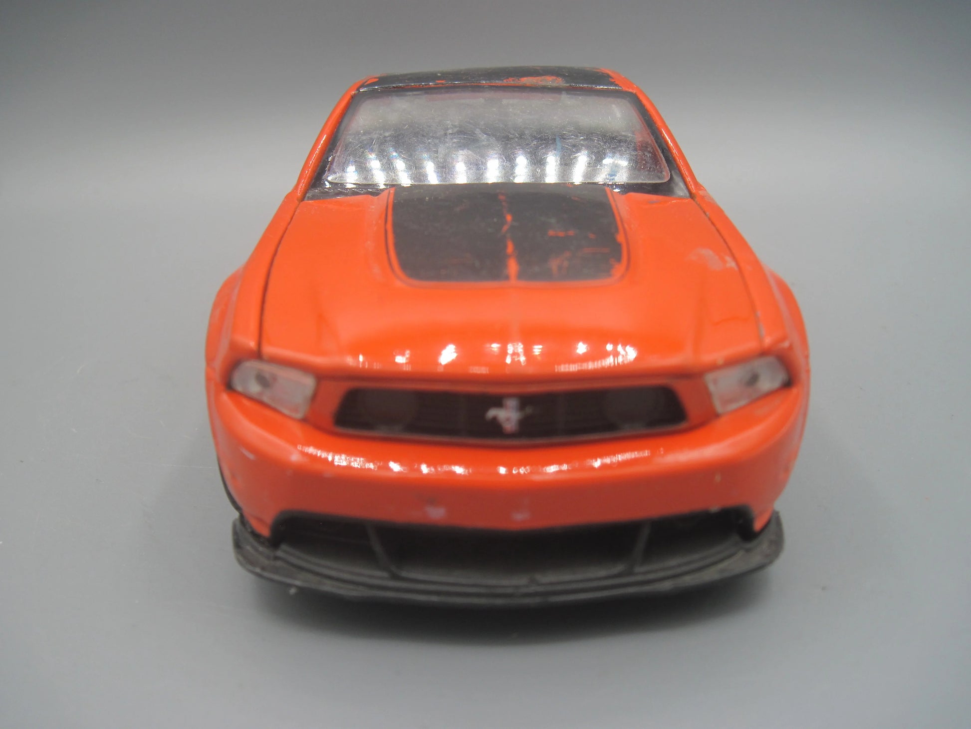 Maisto   Ford Mustang Boss 302  Orange & Black