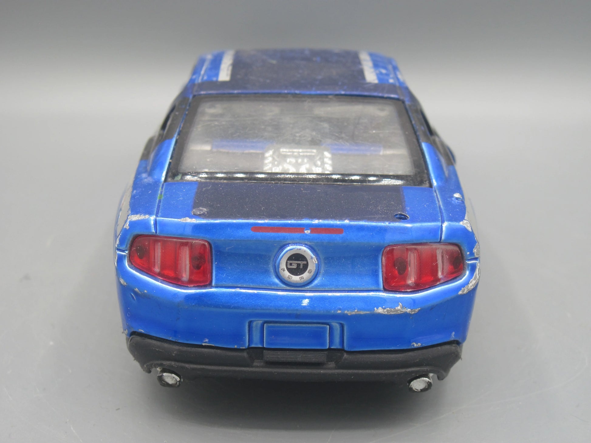 Maisto   Ford Mustang GT 2011 Blue