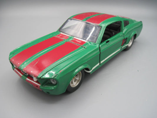 Maisto   Ford Mustang GT 1967 Green