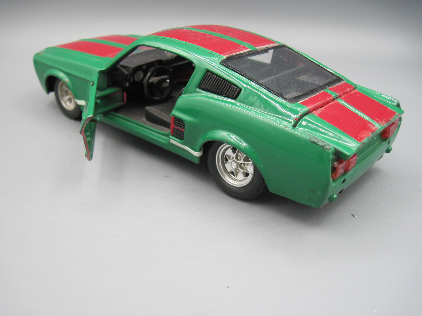 Maisto   Ford Mustang GT 1967 Green
