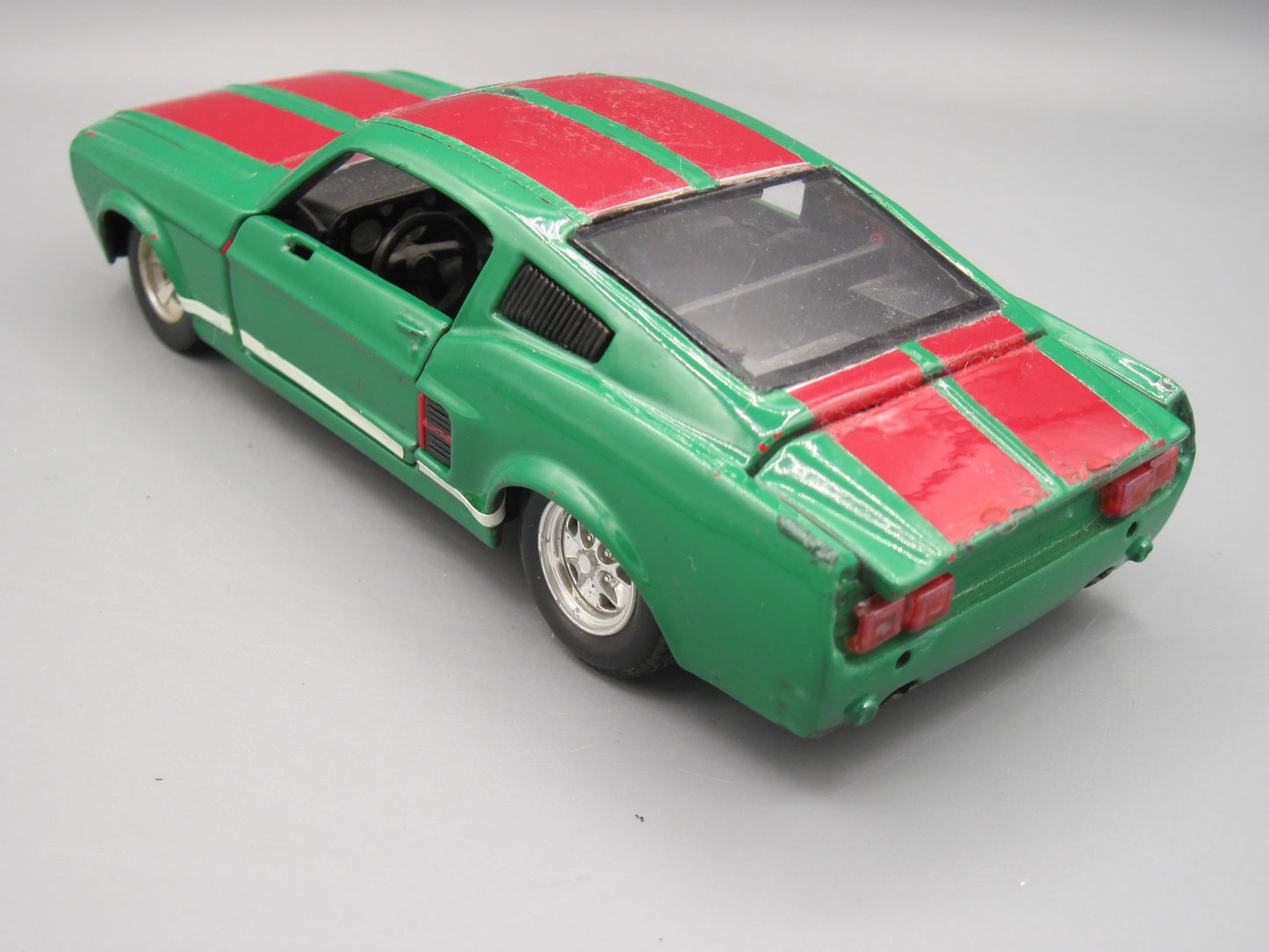 Maisto   Ford Mustang GT 1967 Green