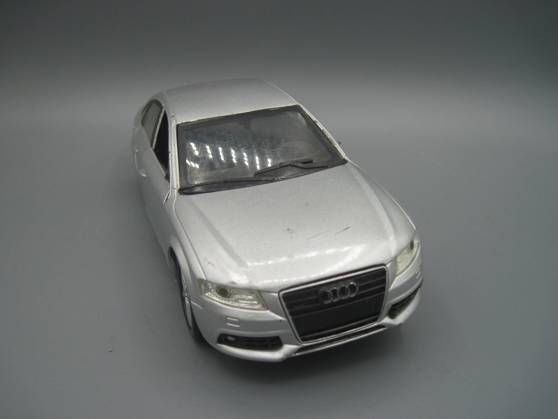 New-Ray   Audi A4 Saloon 2008 Silver