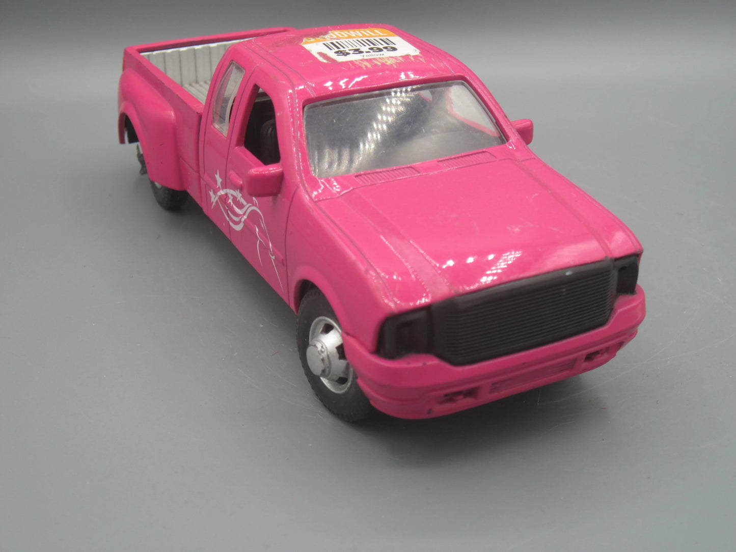 New-Ray   Ford F-350 Super Duty Pick Up Truck 2004 Pink