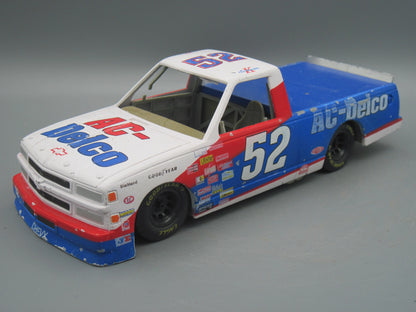 Racing Champions   Chevrolet C-1500  White & Blue