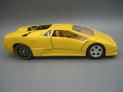 SMTS   Lamborghini Diablo  Yellow