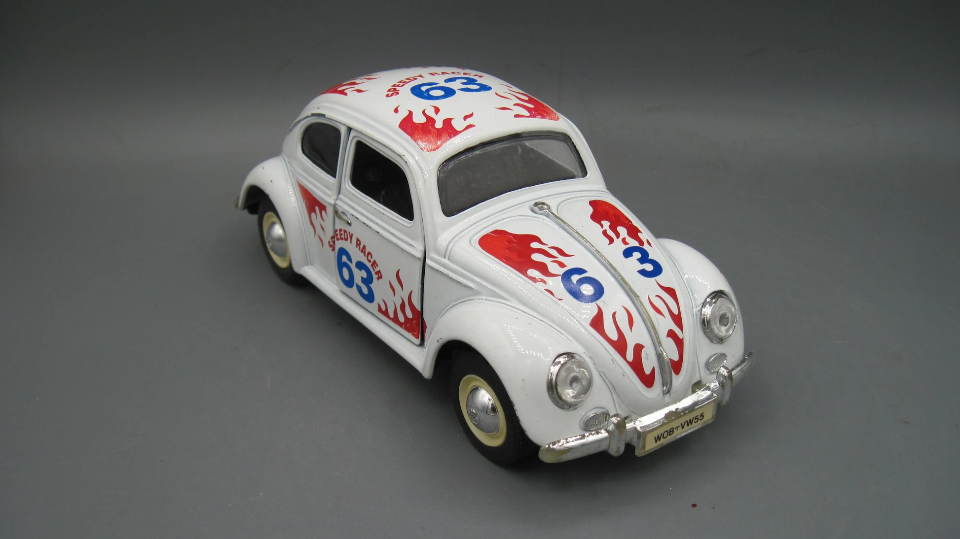 SunnySide   Volkswagen Beetle  White