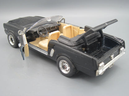 SunnySide   Ford Mustang Convertible  Black