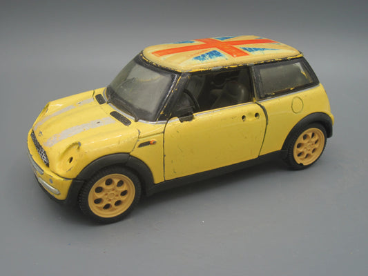 SunnySide   Mini  Cooper 2001 Yellow