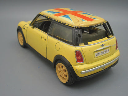 SunnySide   Mini  Cooper 2001 Yellow