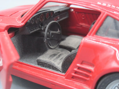 Testors   Porsche 911 Carrera Slant Nose  Red
