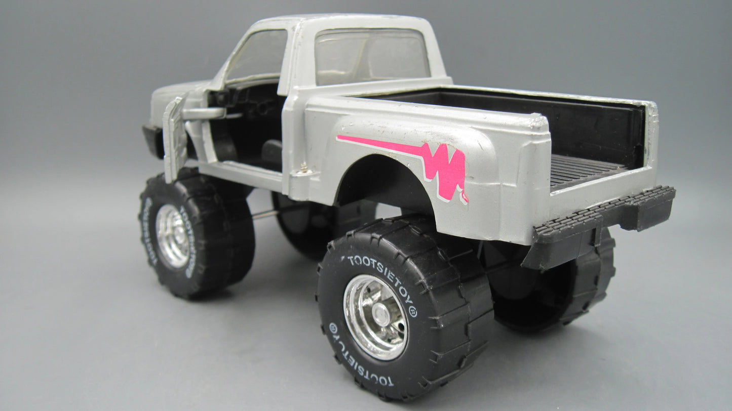 Tootsietoy   Ford Ranger Splash 1995 Grey