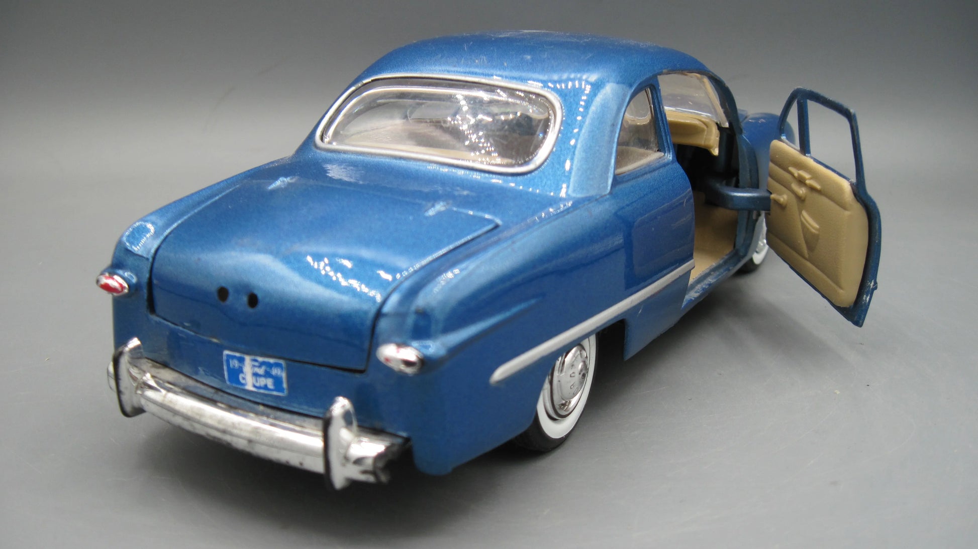 Unbranded   Ford Coupe 1949 Blue
