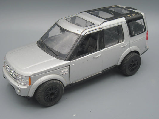 Welly   Land Rover Discovery 4  Silver