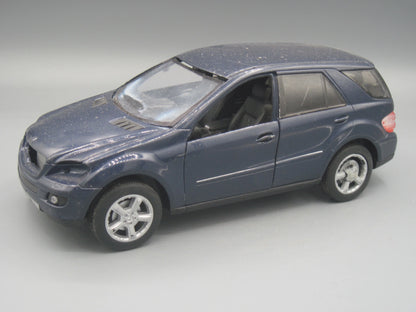 Welly   Mercedes-Benz ML 350  Purple