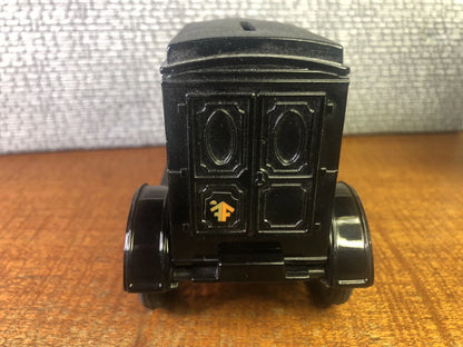 ERTL  3rd Edition Ford Fleet Farm - Model T Bank 1917 Black 1994