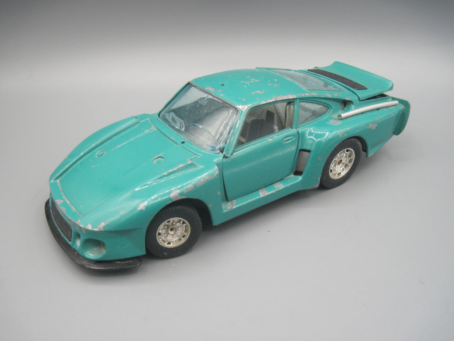 Bburago   Porsche 935 TT  Green
