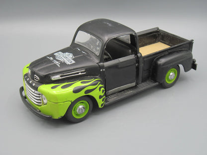 Maisto   Ford F1 Pickup 1948 Black & Green