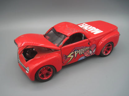Maisto   Chevrolet SSR Concept 2000 Red Marvel