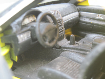 Maisto  Limited Edition Ford Thunderbird  Yellow Hertz