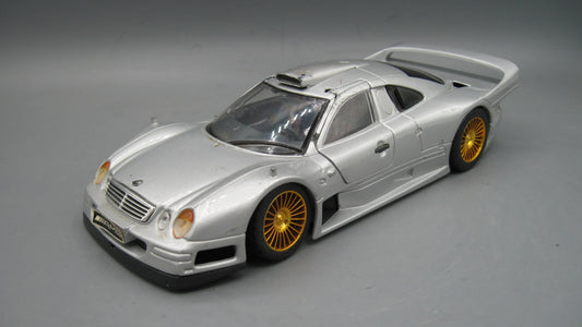 Maisto   Mercedes-Benz CLK-GTR  Silver
