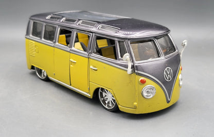Maisto   Volkswagen Van Samba  Grey & Yellow