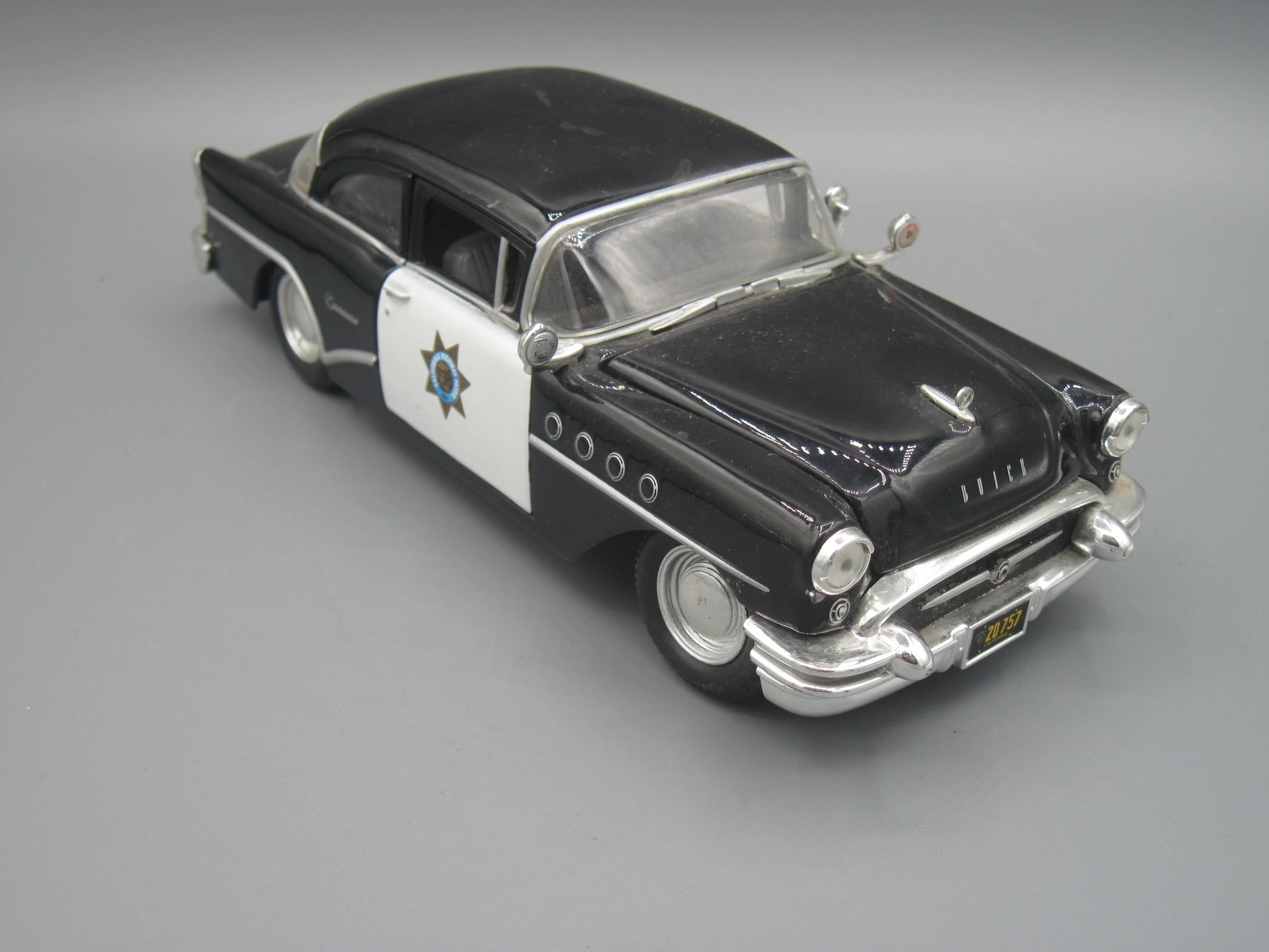Maisto   Buick Century 1955 Black California Highway Patrol