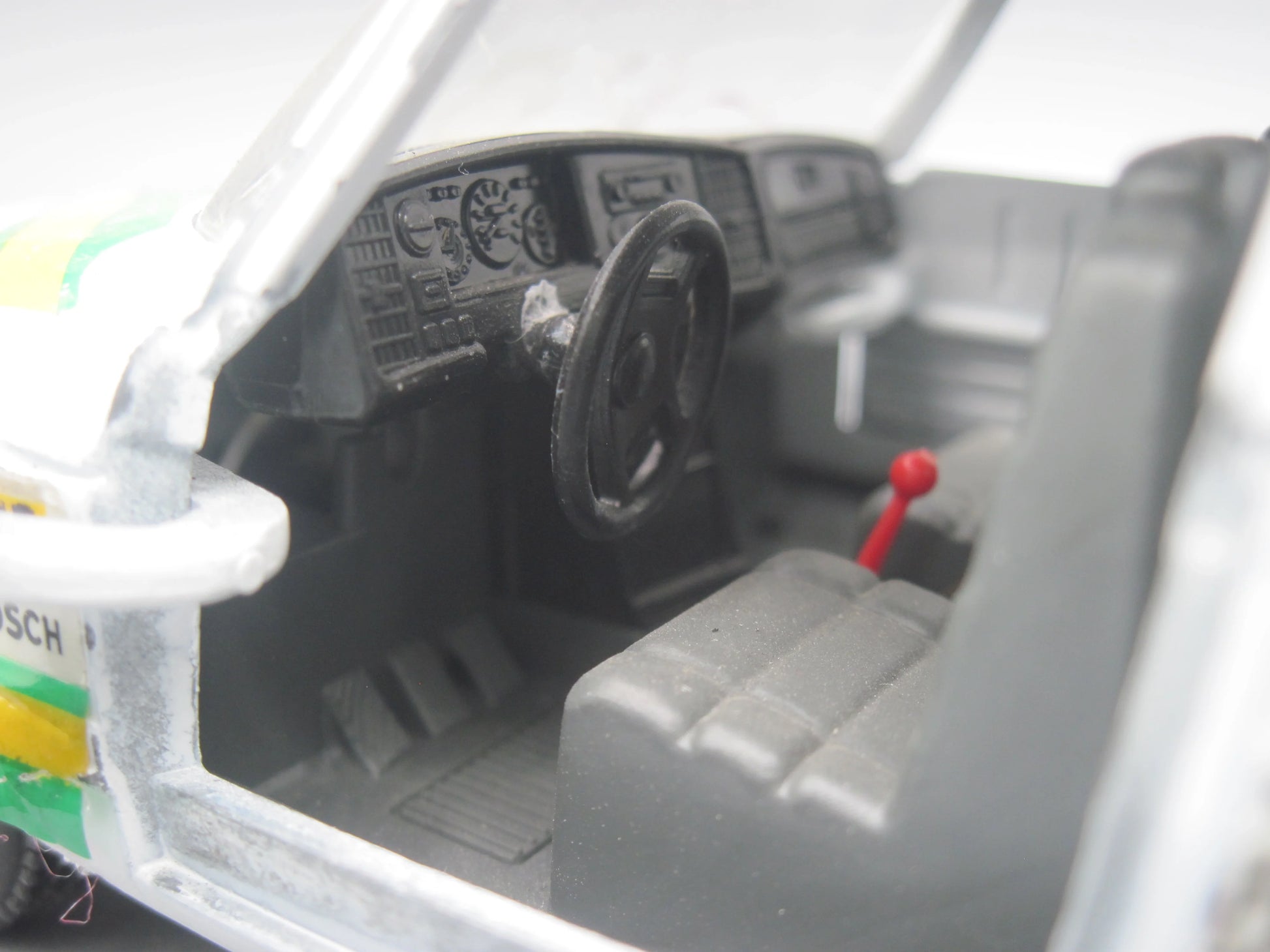 Bburago   Saab 900 Turbo  White
