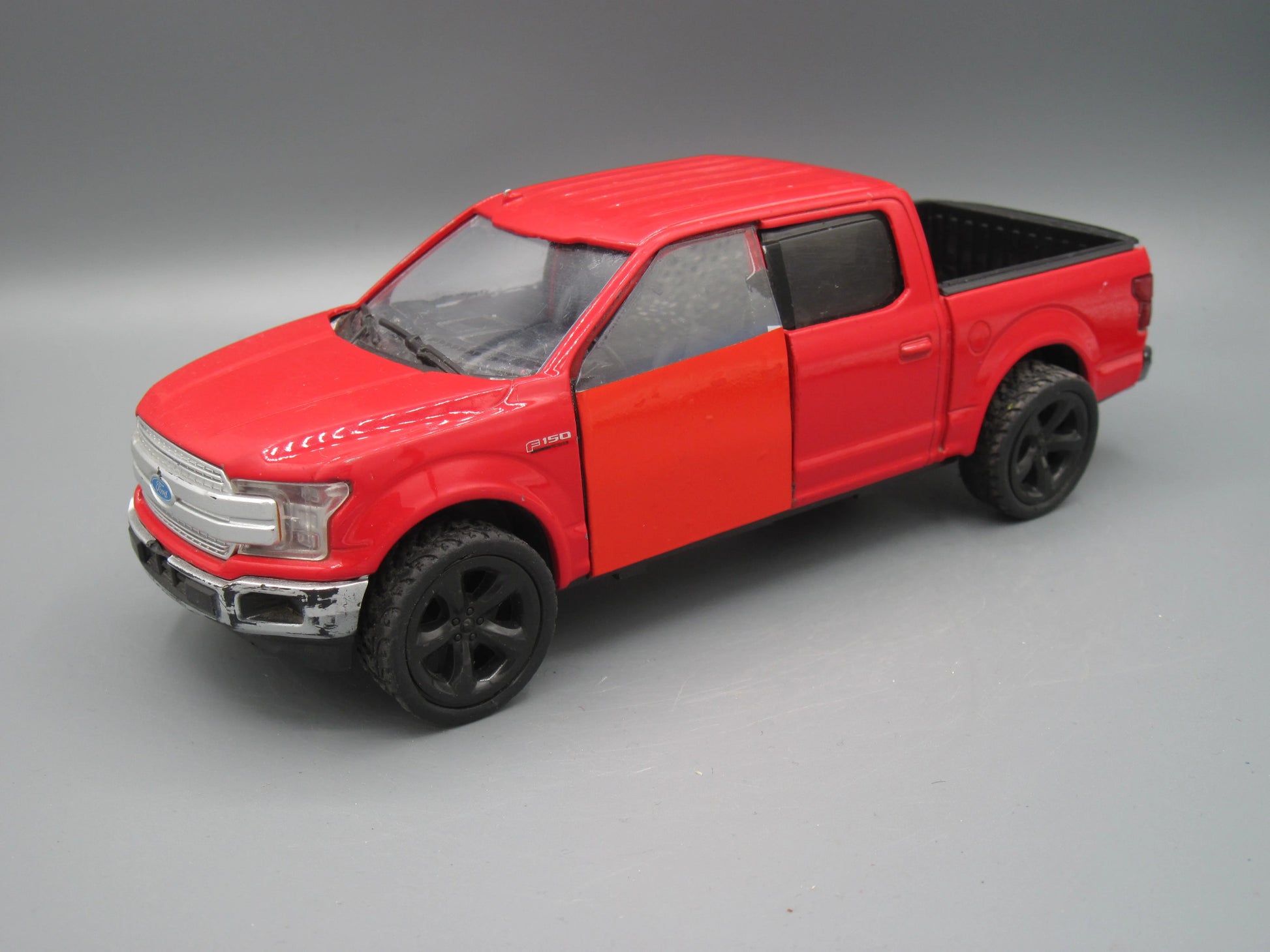 Motor Max   Ford F-150 Crew Cab 2019 Red