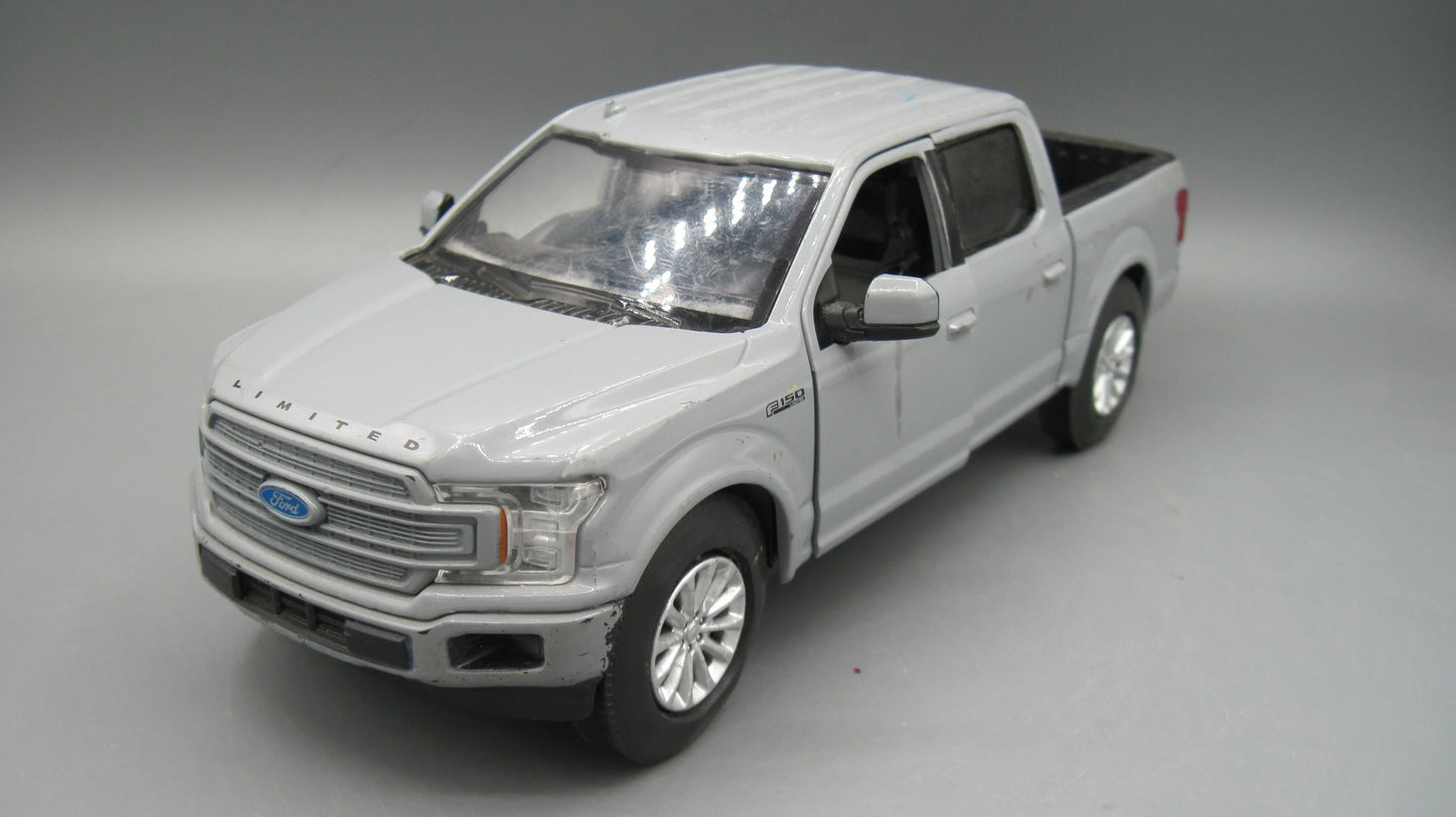 Motor Max   Ford F-150 Crew Cab 2019 Grey