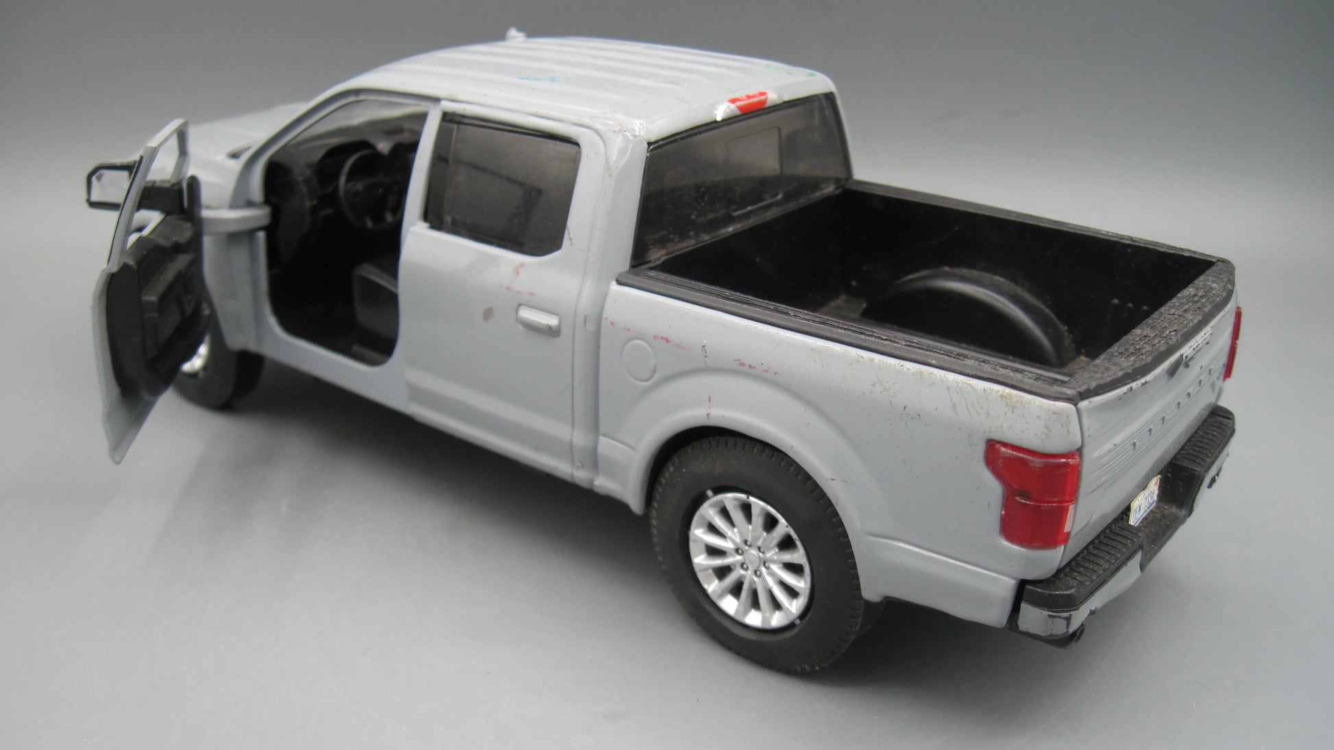Motor Max   Ford F-150 Crew Cab 2019 Grey