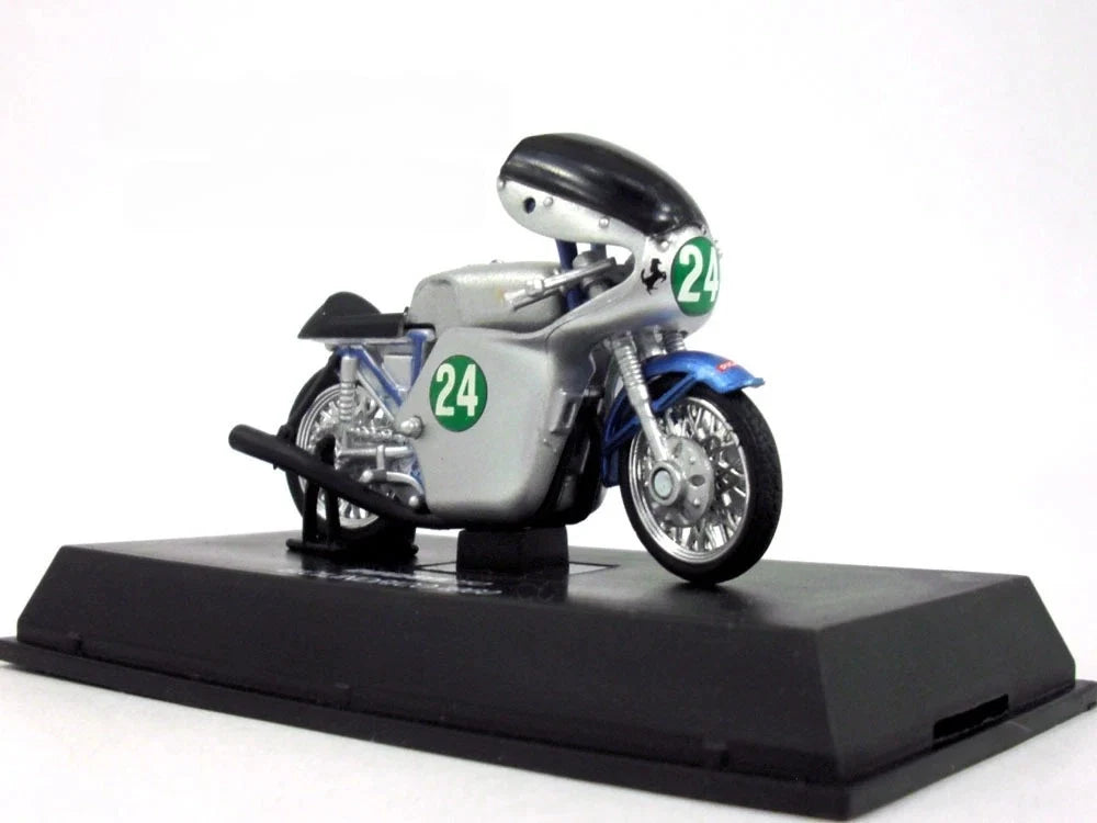 New-Ray   Ducati 250 Bicilindrico 1960 Silver
