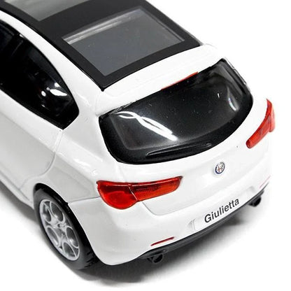 Bburago   Alfa Romeo  Giulietta  White 