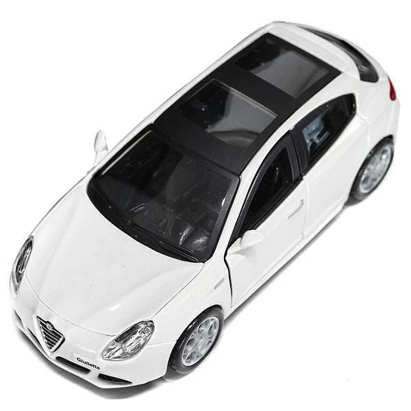 Bburago   Alfa Romeo  Giulietta  White 