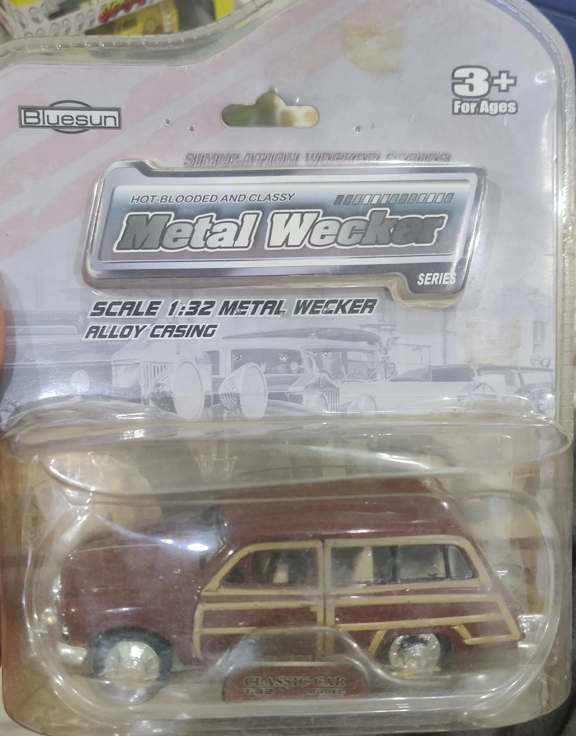 Bluesun   Ford Woody Wagon 1949 Brown Metal Wecker
