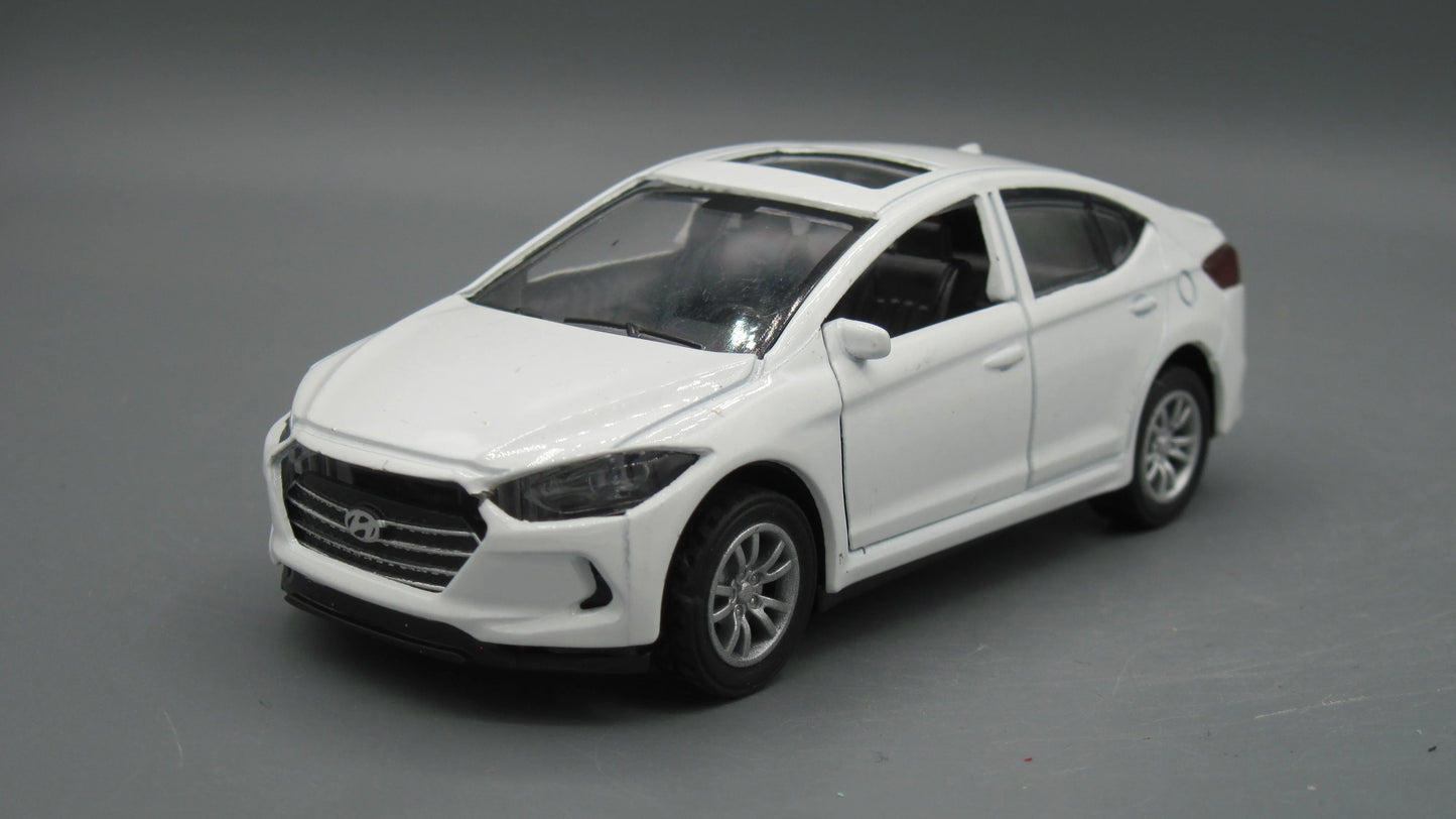 Hyundai Elantra  White