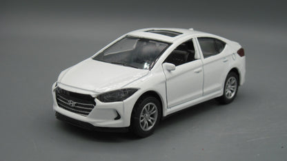 Hyundai Elantra  White