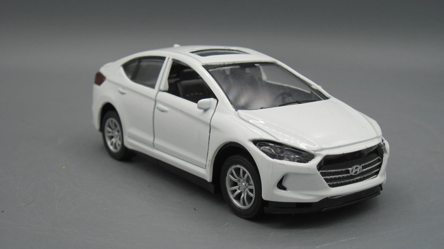 Hyundai Elantra  White