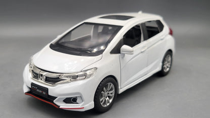 CHE ZHI   Honda Fit  White