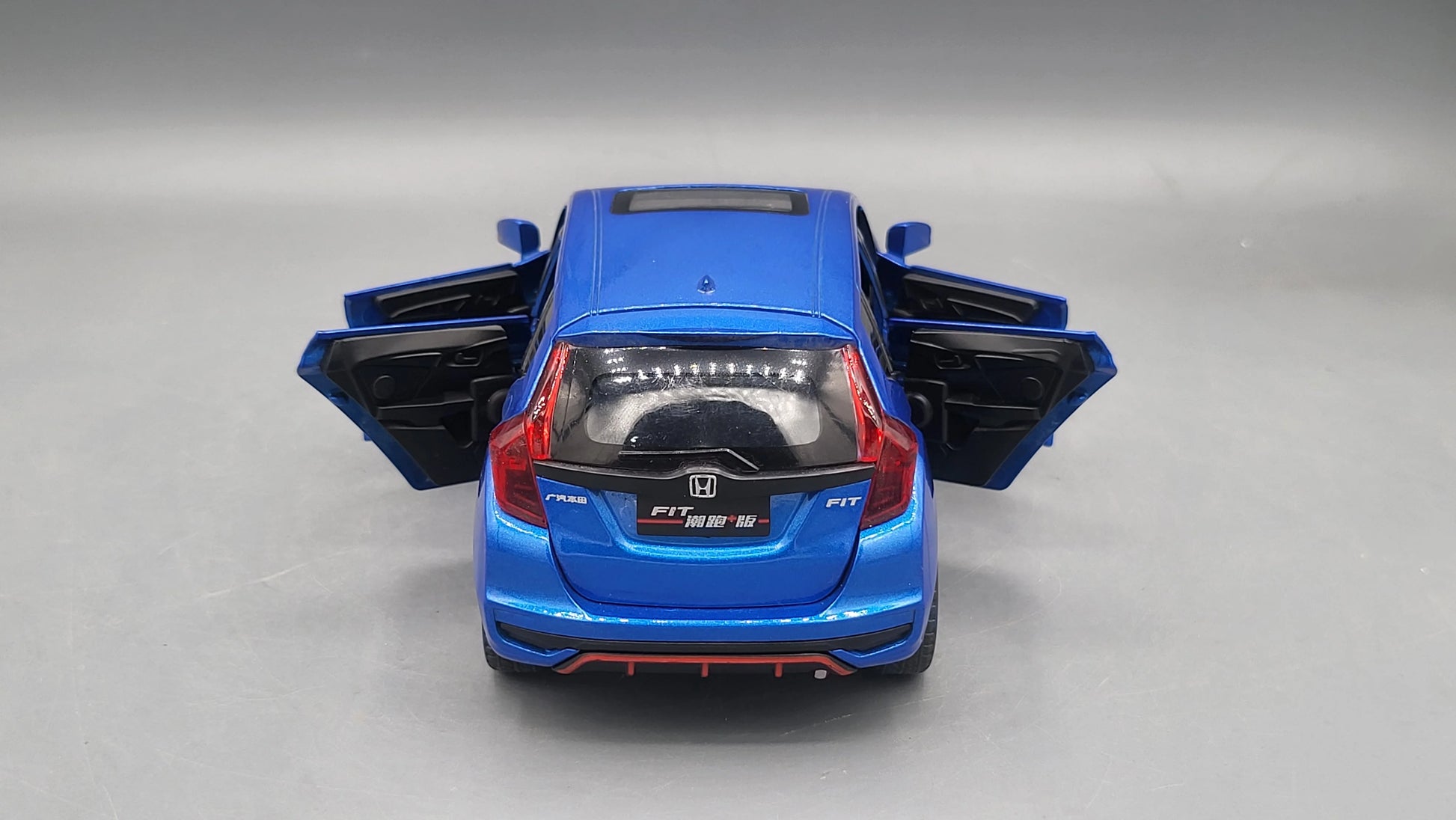 CHE ZHI   Honda Fit  Blue