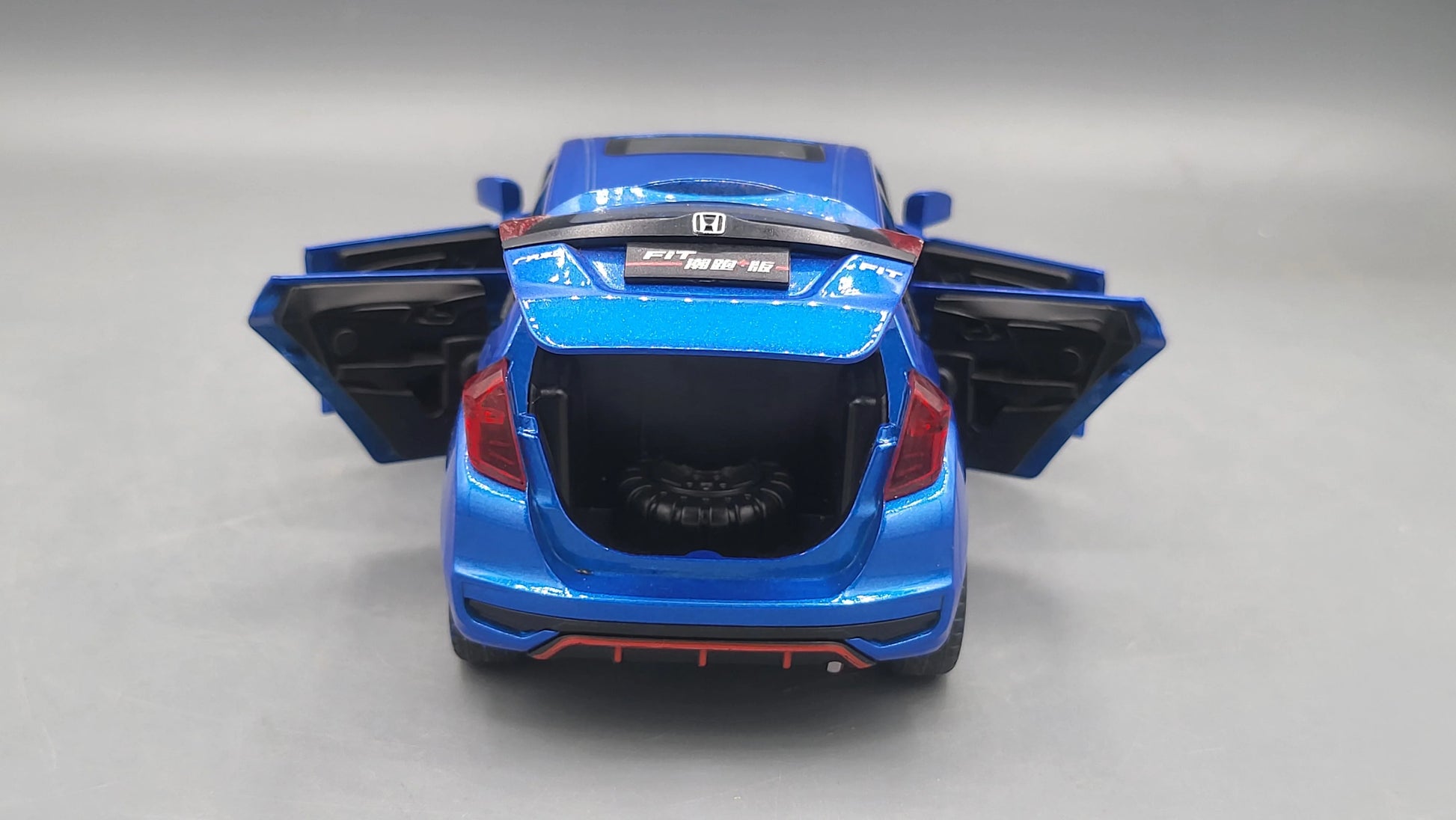 CHE ZHI   Honda Fit  Blue