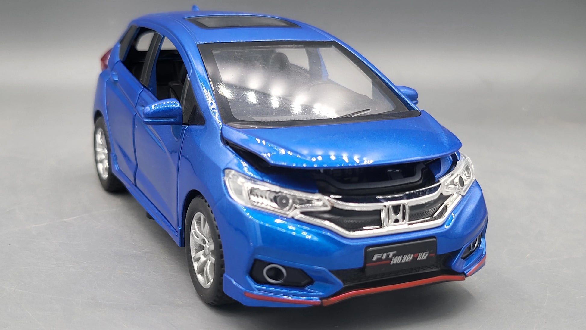 CHE ZHI   Honda Fit  Blue