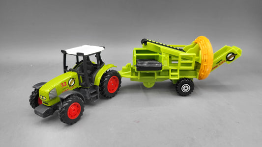 Green Farm    Tractor + Thrasher  Green
