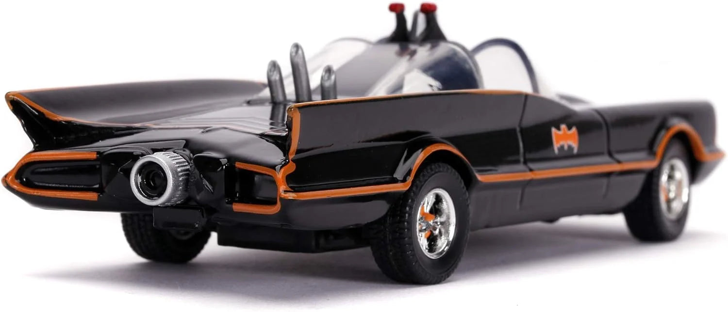 Jada    Classic TV Series Batmobile & Batman (Includes figure)  Black Batman Returns