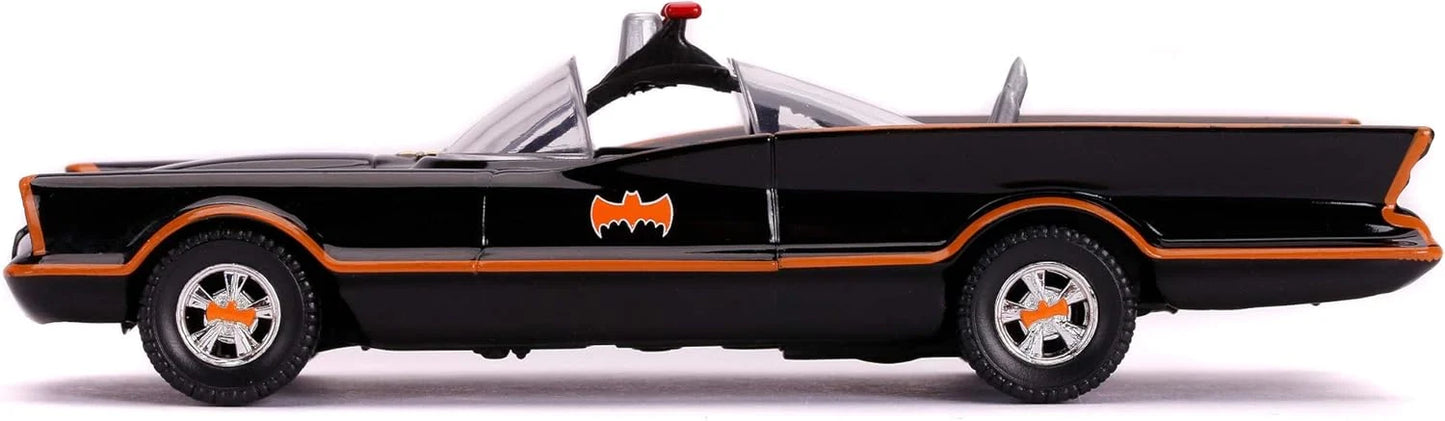Jada    Classic TV Series Batmobile & Batman (Includes figure)  Black Batman Returns