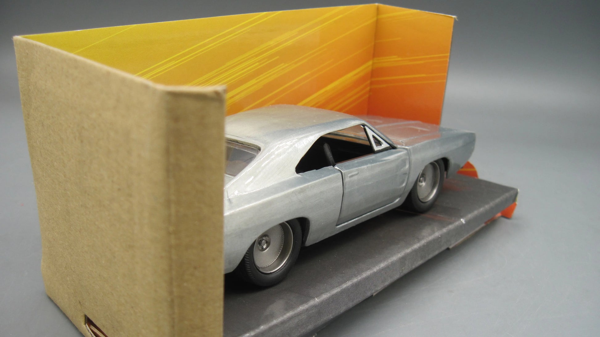 Jada   Dodge Charger 1968 SIlver Fast & Furious