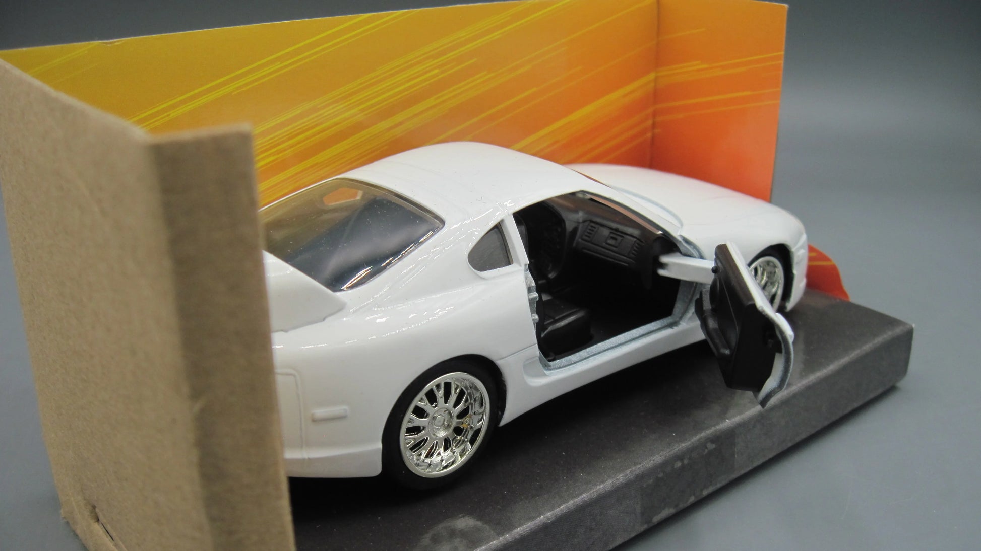 Jada   Toyota Supra MK-4 1995 White Fast & Furious